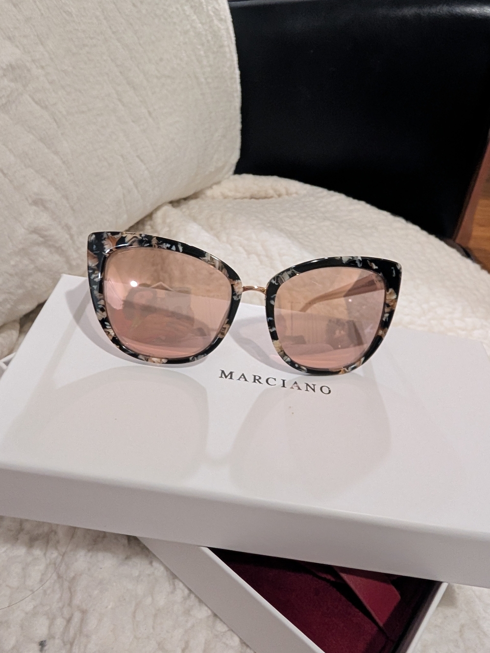 Marciano Black Tortoiseshell Frame Sunglasses with Pink Lenses - Picture 8 of 10